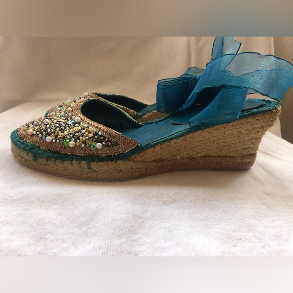 Close-Toed Lace up Espadrilles Wedge Sandals - Picture 4 of 8